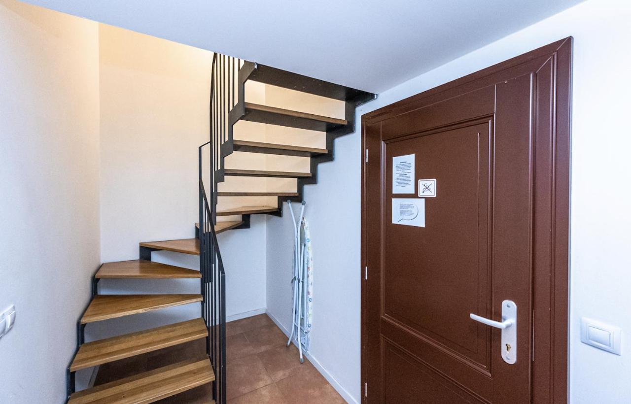 Legerova Apartments Praha Bagian luar foto