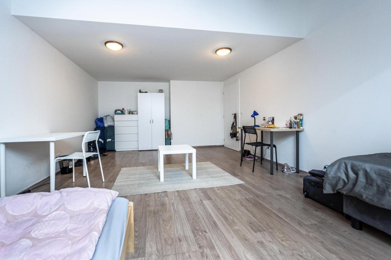 Legerova Apartments Praha Bagian luar foto
