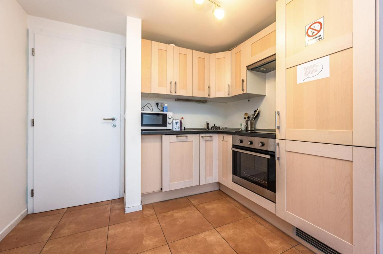 Legerova Apartments Praha Bagian luar foto