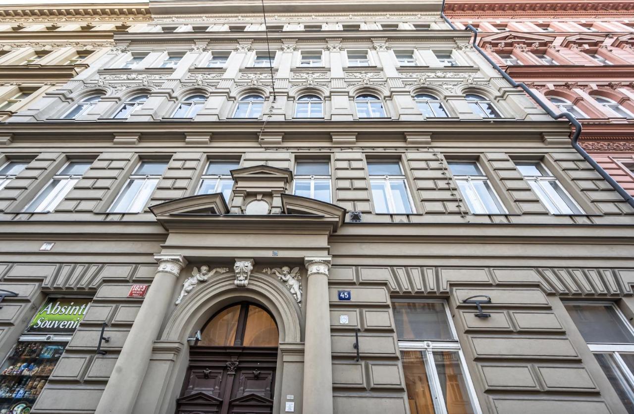Legerova Apartments Praha Bagian luar foto